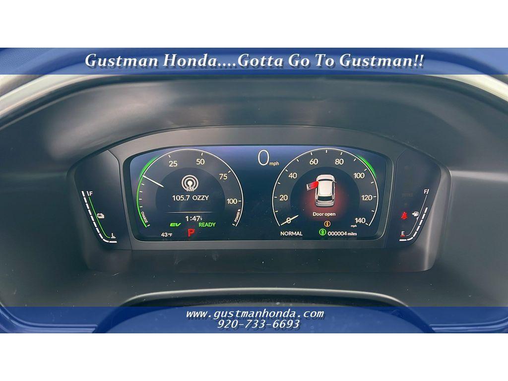 new 2026 Honda CR-V Hybrid car, priced at $39,901