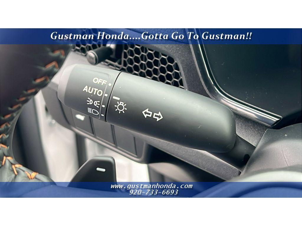 new 2026 Honda CR-V Hybrid car, priced at $39,901