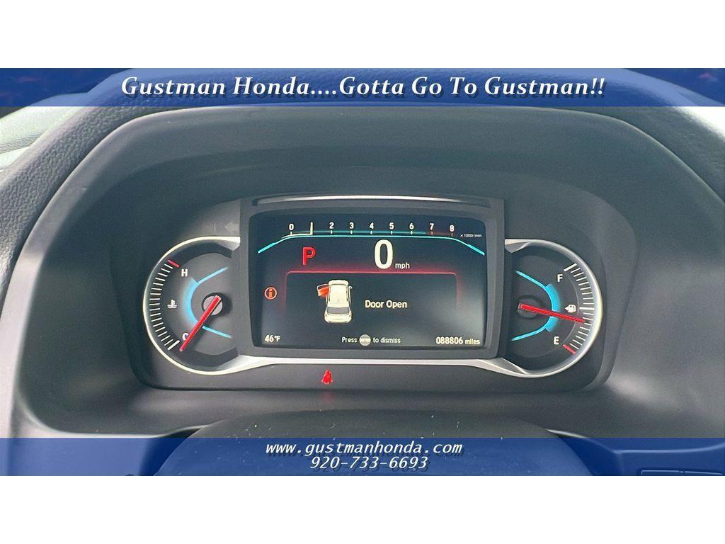 used 2022 Honda Pilot car, priced at $29,908