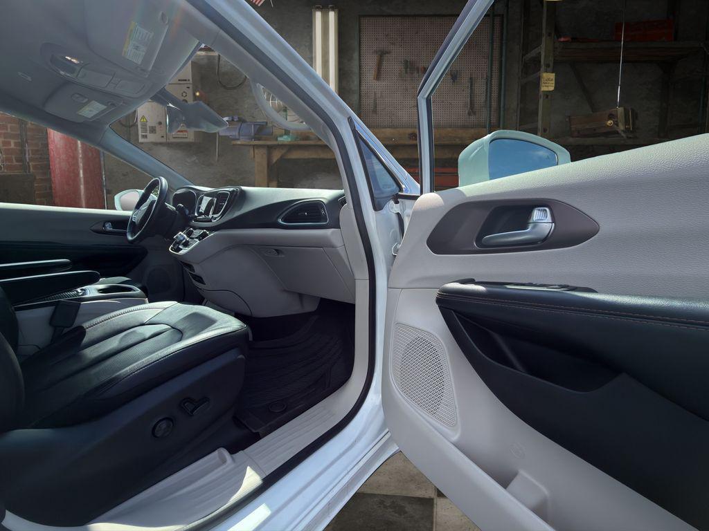used 2018 Chrysler Pacifica car, priced at $19,745