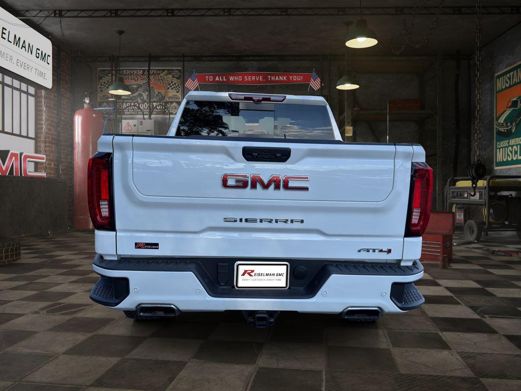 used 2022 GMC Sierra 1500 car, priced at $53,162