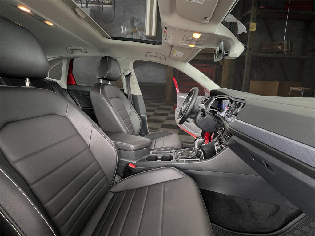 used 2024 Volkswagen Jetta car, priced at $18,396
