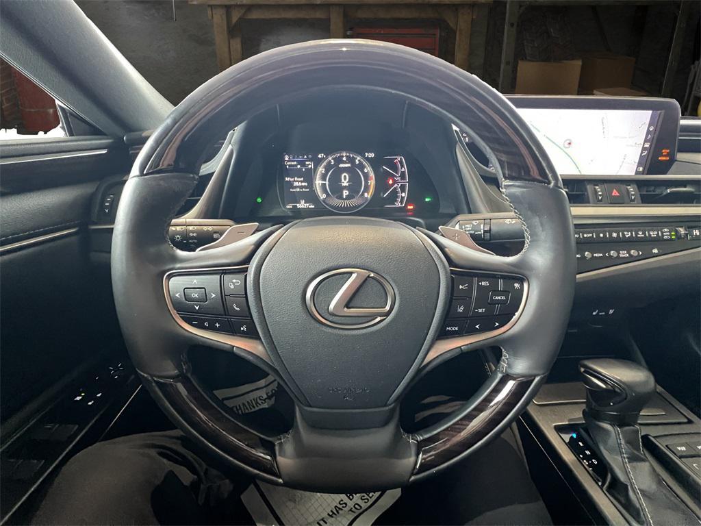 used 2019 Lexus ES 350 car, priced at $28,915