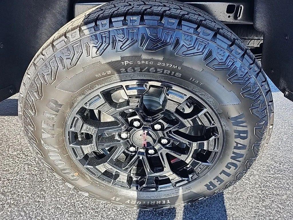 new 2026 GMC Canyon car, priced at $47,675