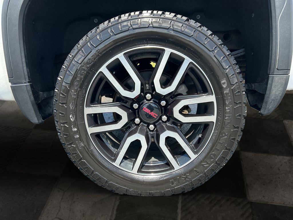 used 2022 GMC Sierra 1500 car, priced at $39,925