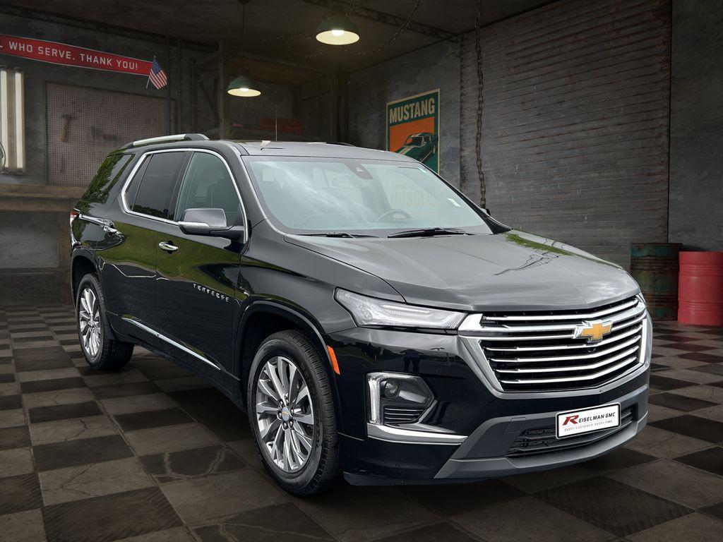 used 2023 Chevrolet Traverse car, priced at $37,186