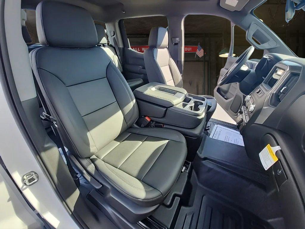 new 2026 GMC Sierra 1500 car, priced at $44,549