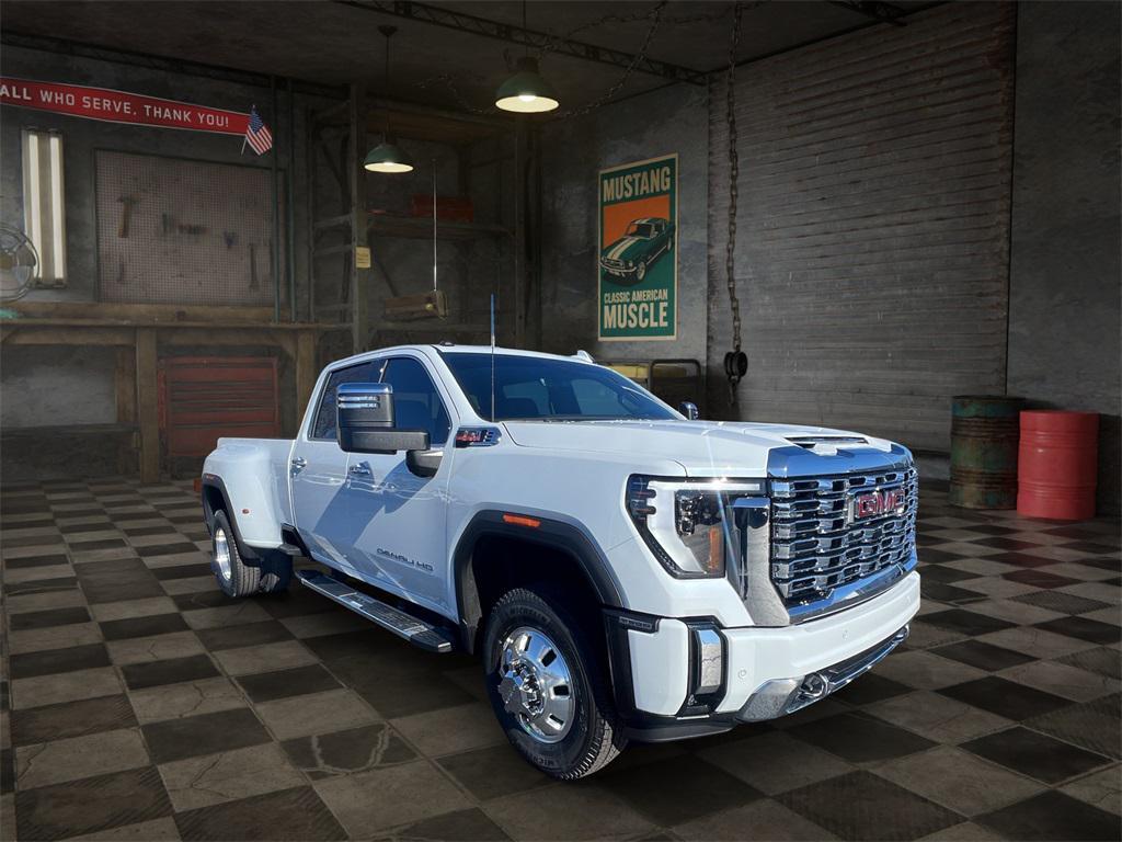 new 2026 GMC Sierra 3500 car, priced at $90,215