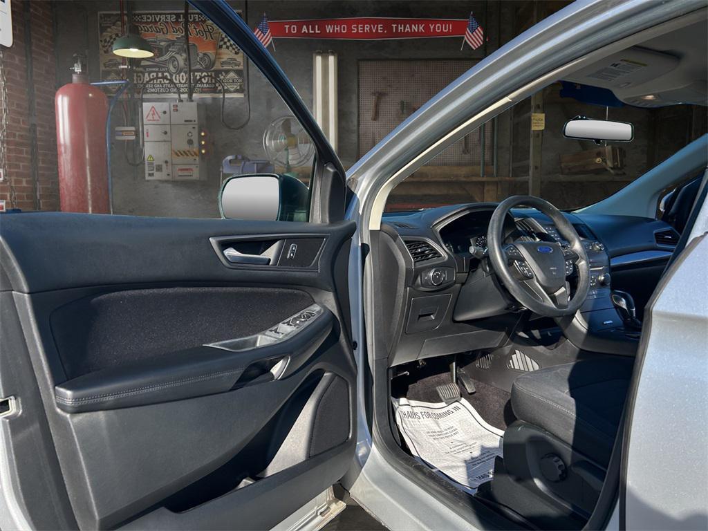 used 2016 Ford Edge car, priced at $9,452