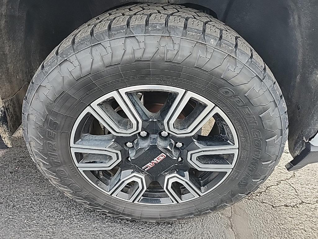 used 2023 GMC Sierra 2500 car, priced at $60,143