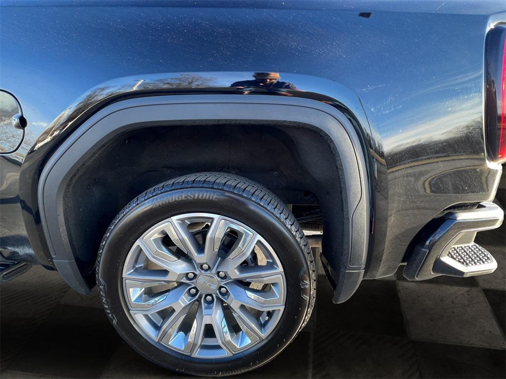used 2025 GMC Sierra 1500 car, priced at $59,173