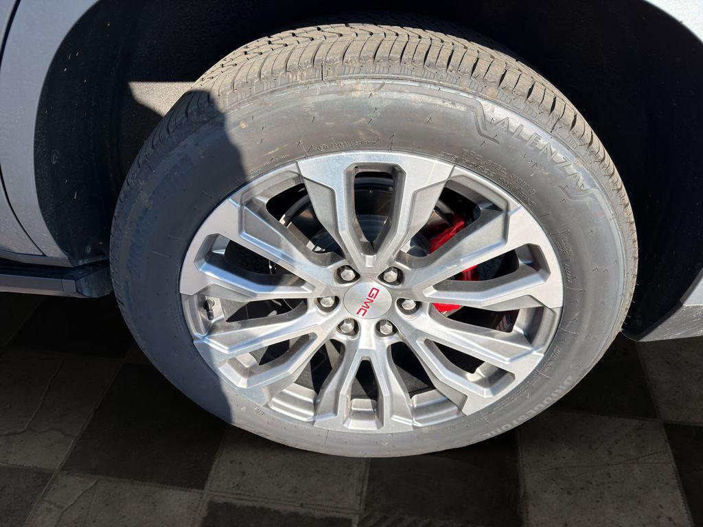 used 2023 GMC Yukon car, priced at $67,294
