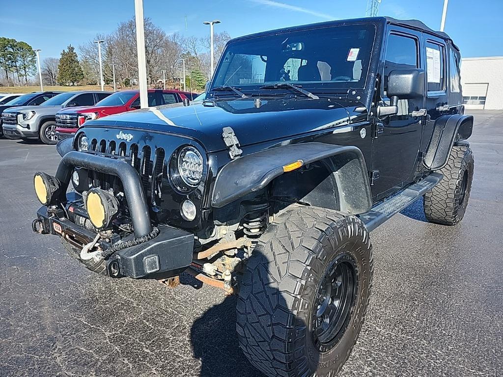 used 2015 Jeep Wrangler Unlimited car, priced at $17,271