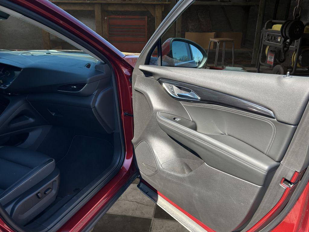 used 2023 Buick Envision car, priced at $23,444