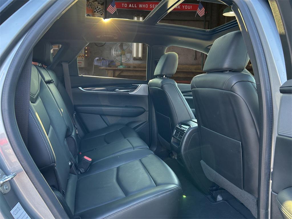 used 2024 Cadillac XT5 car, priced at $32,605