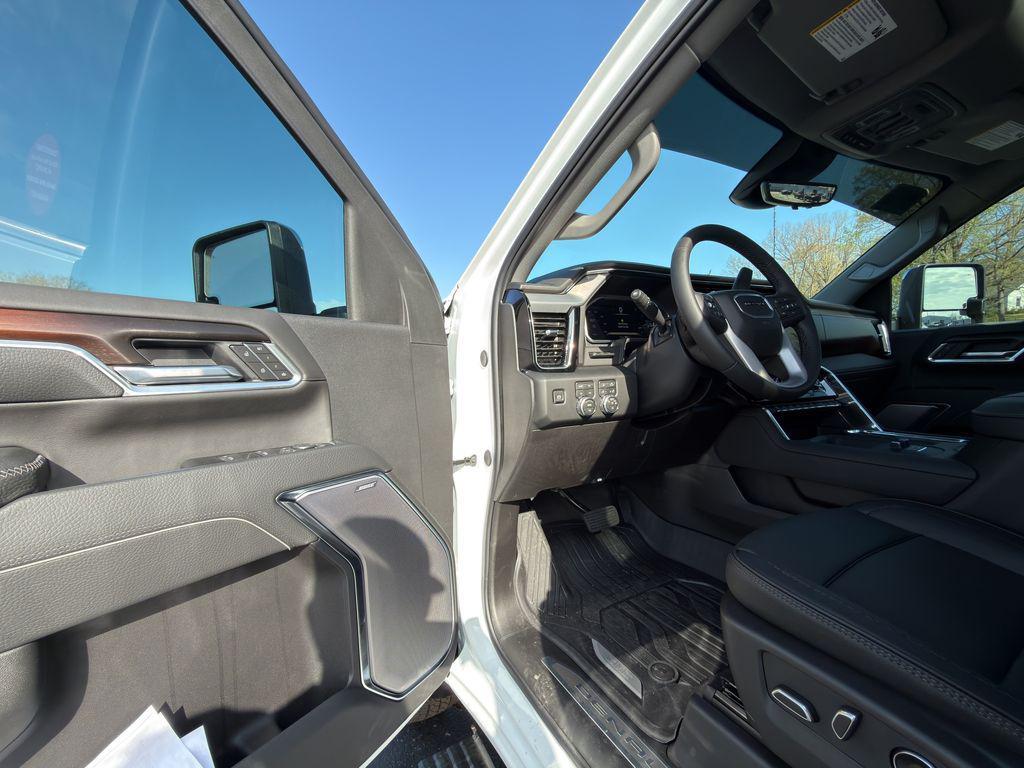 new 2026 GMC Sierra 3500 car, priced at $89,789