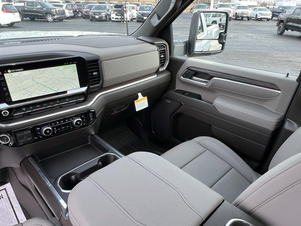 new 2026 GMC Sierra 2500 car, priced at $83,120