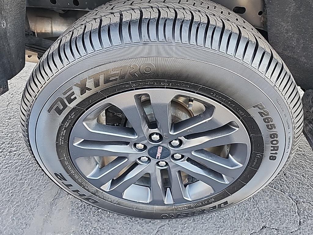 used 2020 GMC Canyon car, priced at $17,607