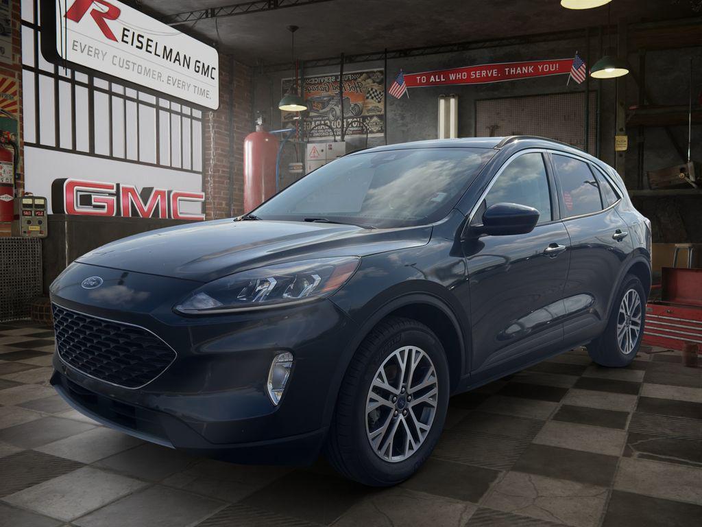 used 2022 Ford Escape car, priced at $24,712