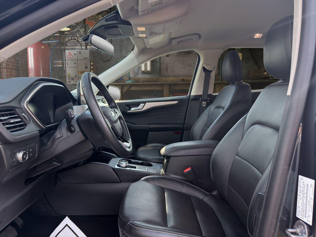 used 2022 Ford Escape car, priced at $24,712