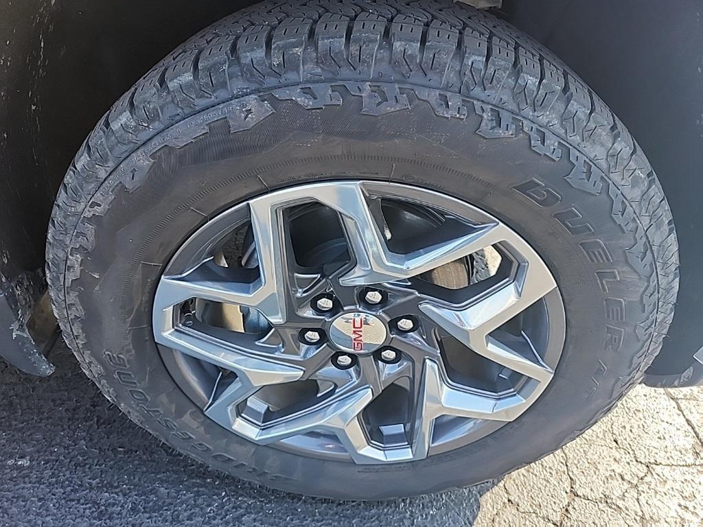 used 2024 GMC Sierra 1500 car, priced at $49,609