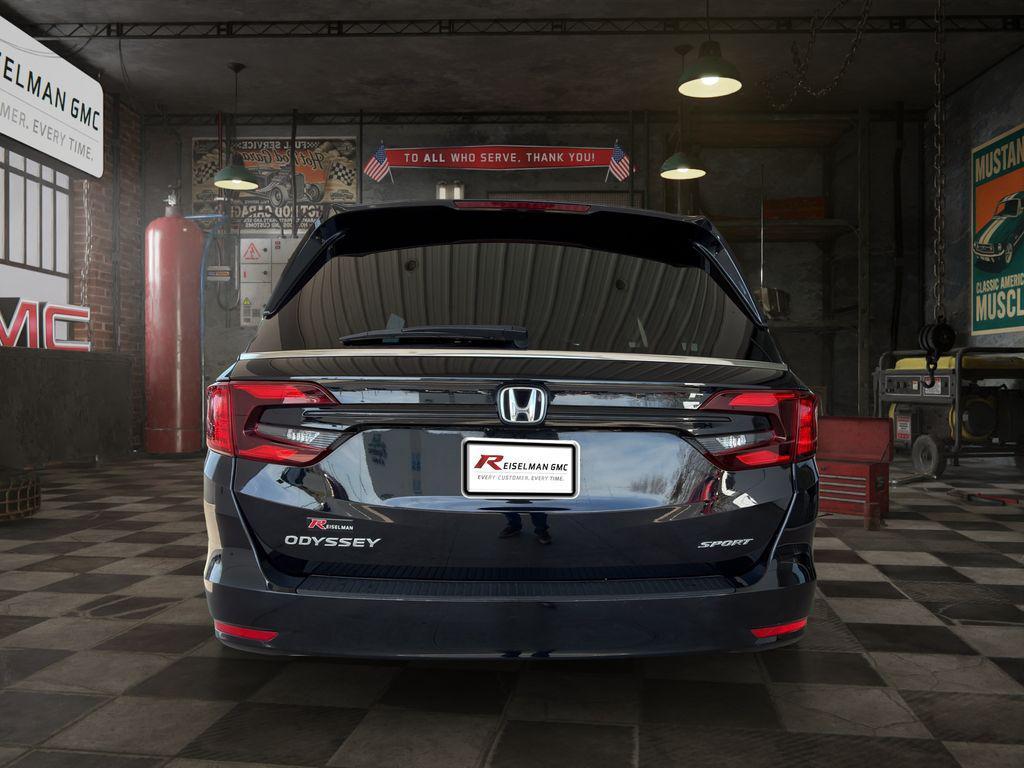 used 2023 Honda Odyssey car, priced at $35,724