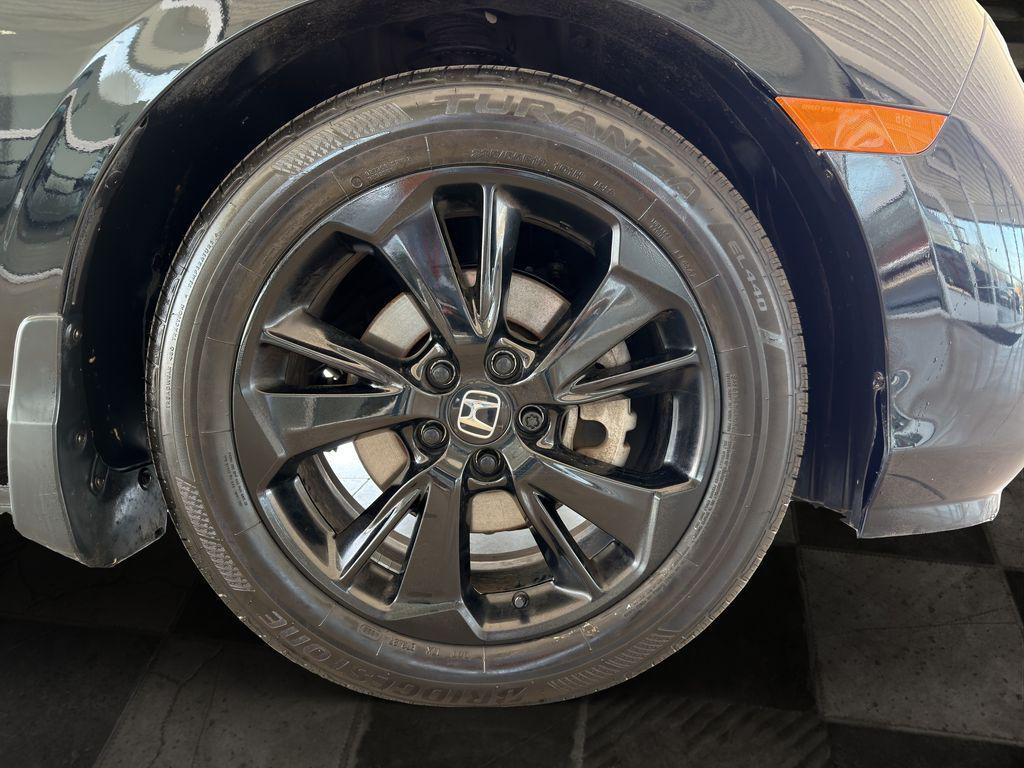 used 2023 Honda Odyssey car, priced at $35,724