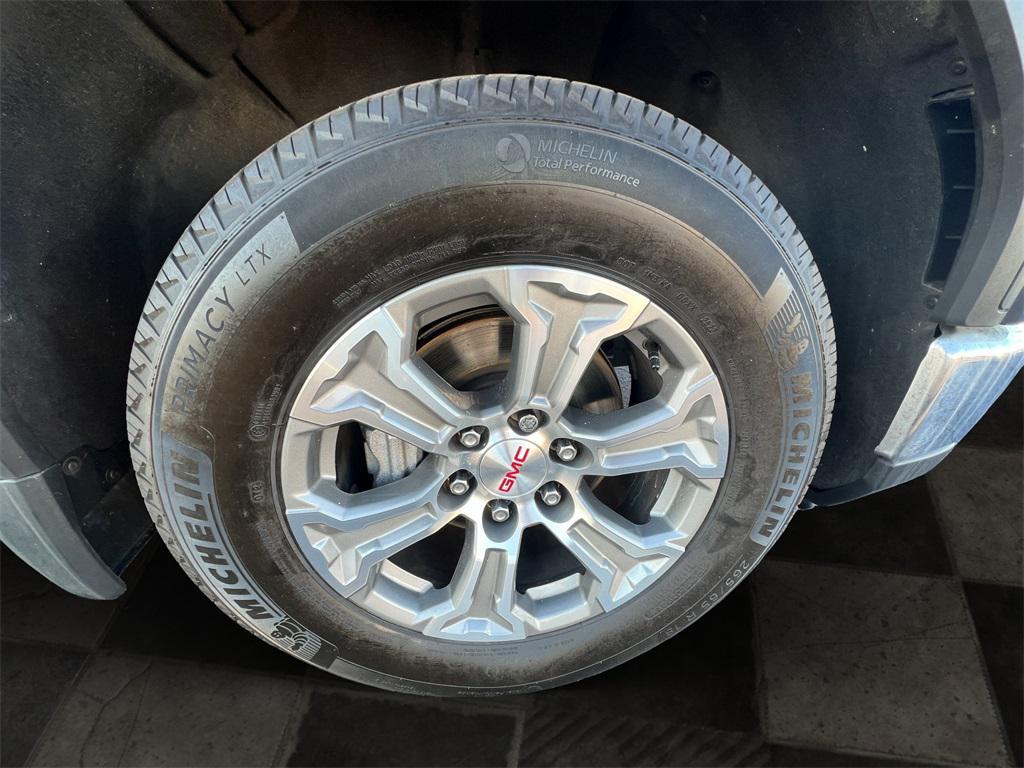 used 2023 GMC Sierra 1500 car, priced at $33,139