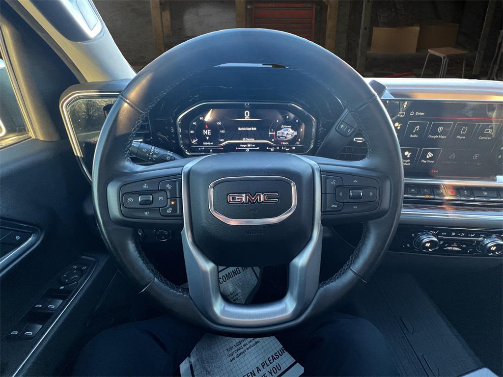 used 2023 GMC Sierra 1500 car, priced at $33,139