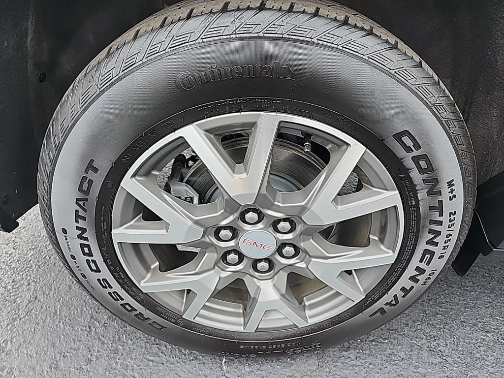 used 2023 GMC Acadia car, priced at $26,539