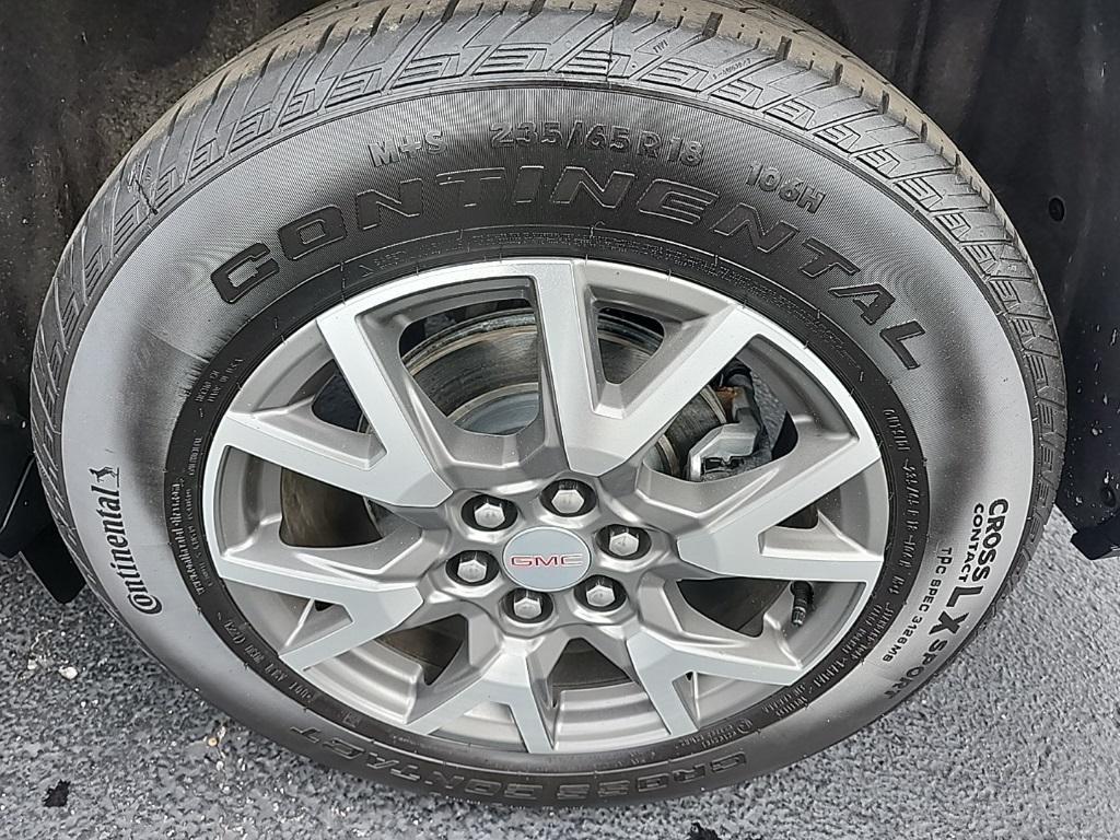 used 2023 GMC Acadia car, priced at $26,539