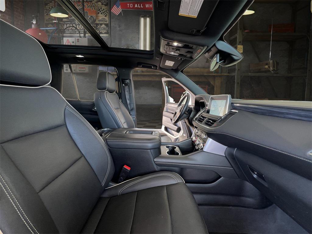 used 2023 GMC Yukon car, priced at $48,669