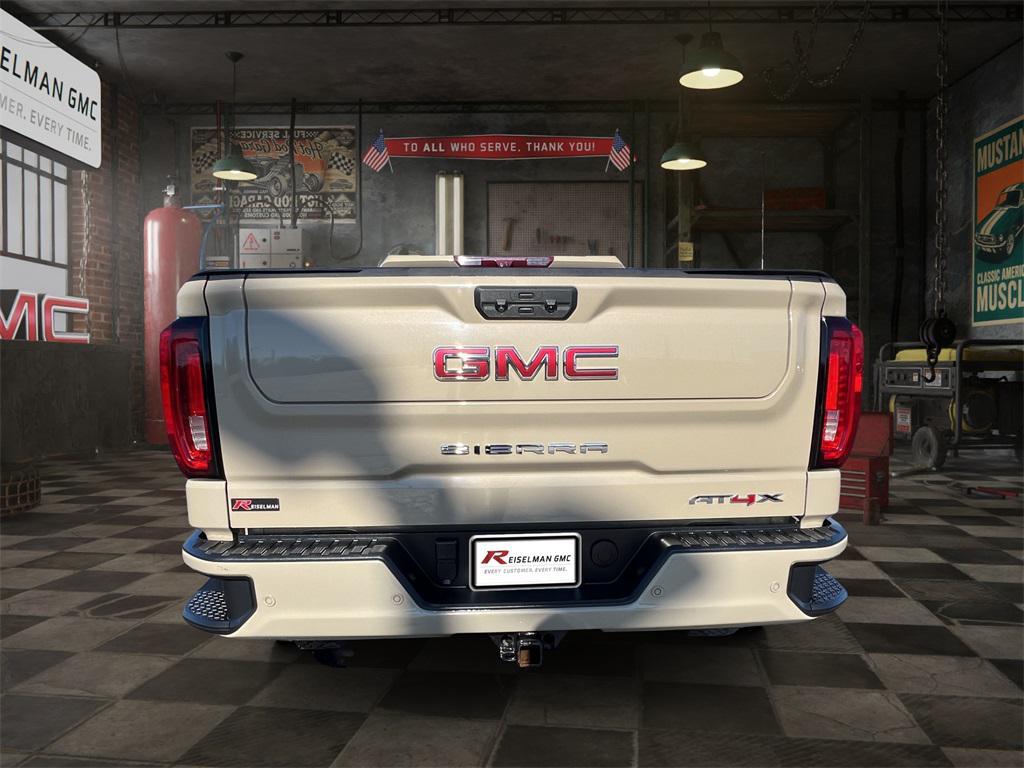 used 2022 GMC Sierra 1500 car, priced at $48,025