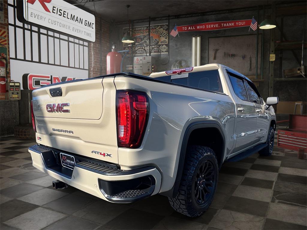 used 2022 GMC Sierra 1500 car, priced at $48,025
