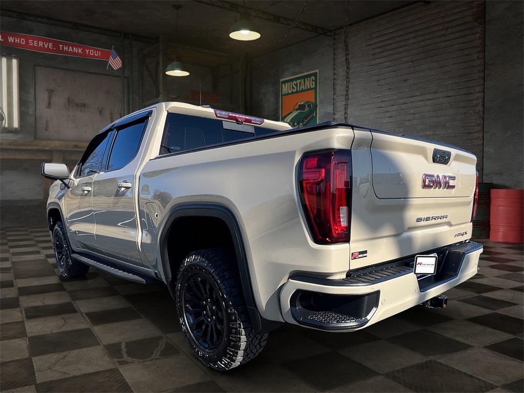used 2022 GMC Sierra 1500 car, priced at $48,025