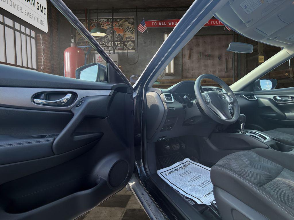 used 2016 Nissan Rogue car, priced at $10,812
