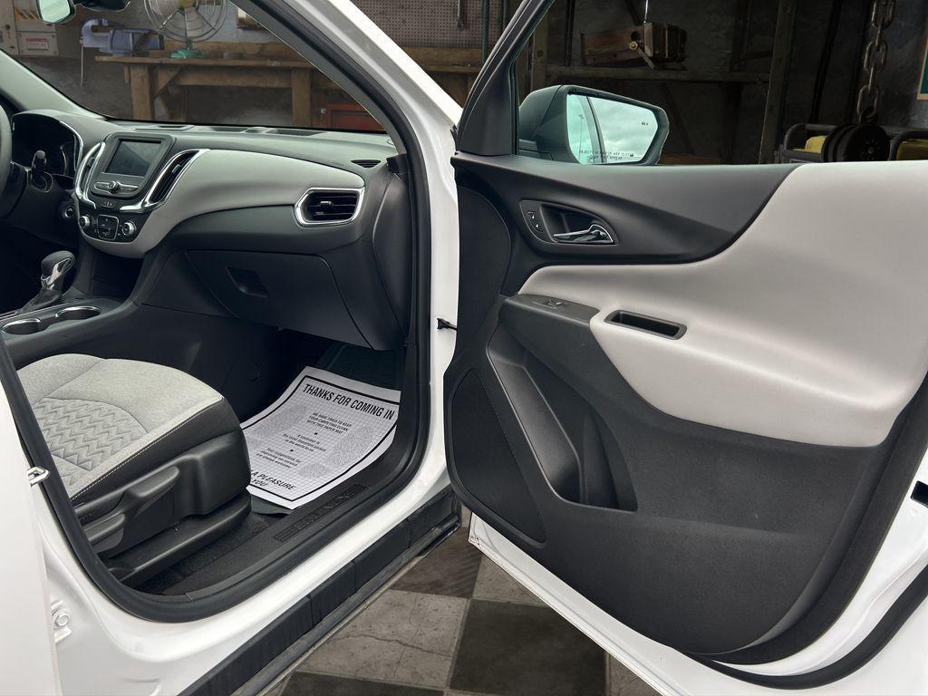 used 2024 Chevrolet Equinox car, priced at $20,367