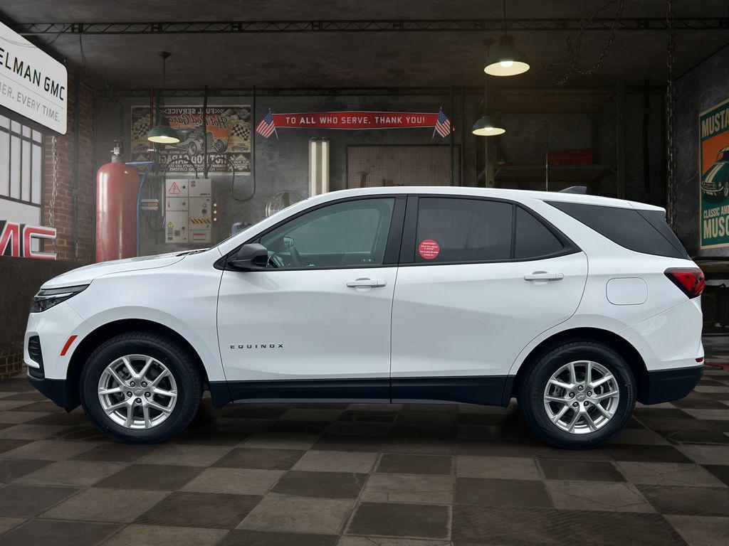 used 2024 Chevrolet Equinox car, priced at $20,367