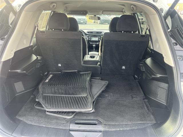 used 2015 Nissan Rogue car, priced at $9,981