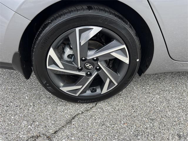 used 2025 Hyundai Elantra car, priced at $21,781