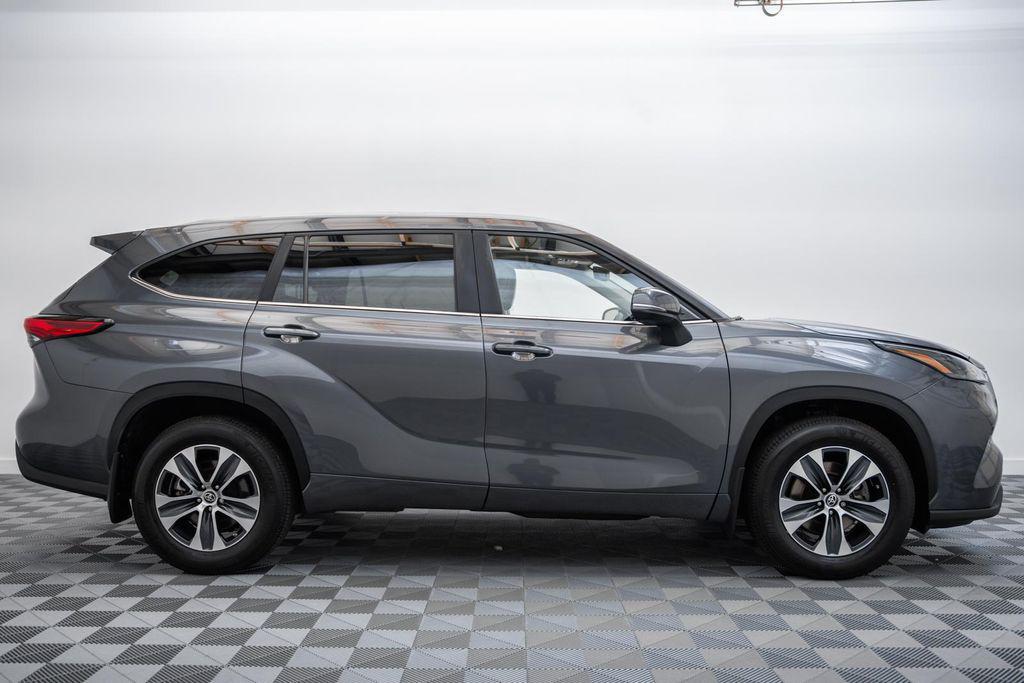 used 2023 Toyota Highlander car, priced at $40,995