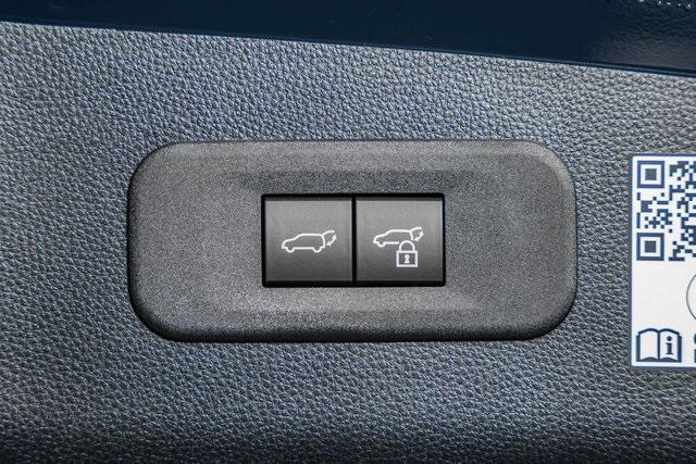 new 2026 Toyota Crown Signia car, priced at $46,379