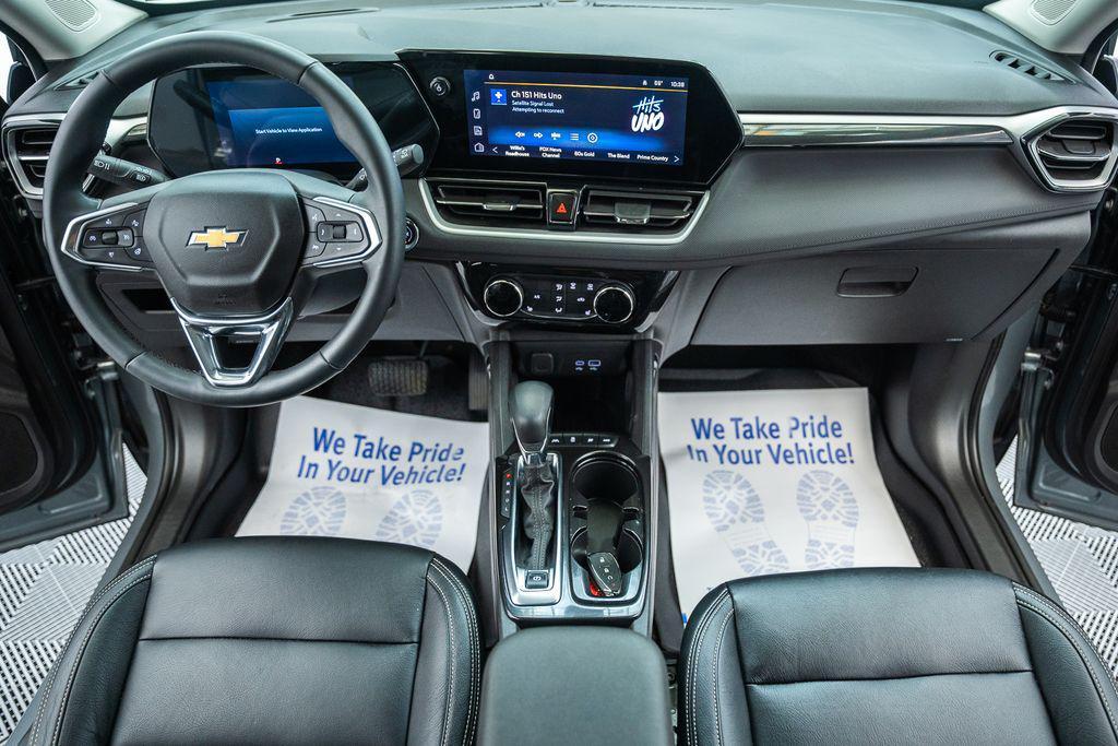 used 2025 Chevrolet TrailBlazer car, priced at $24,066