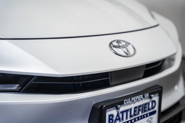 new 2026 Toyota Prius Plug-In Hybrid car, priced at $35,003