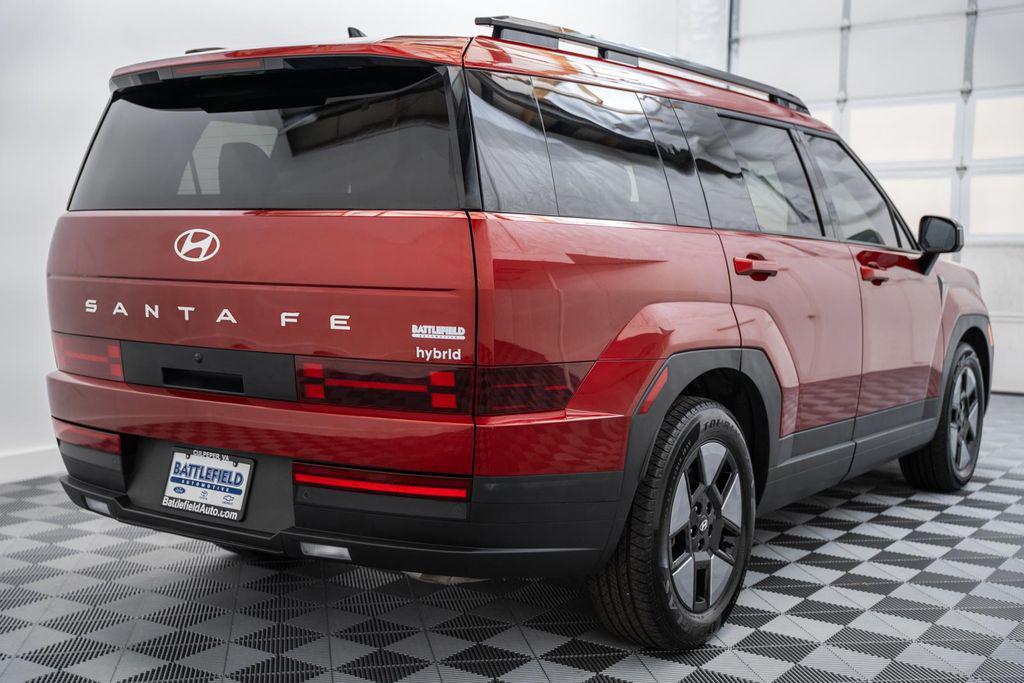 used 2024 Hyundai Santa Fe car, priced at $28,984