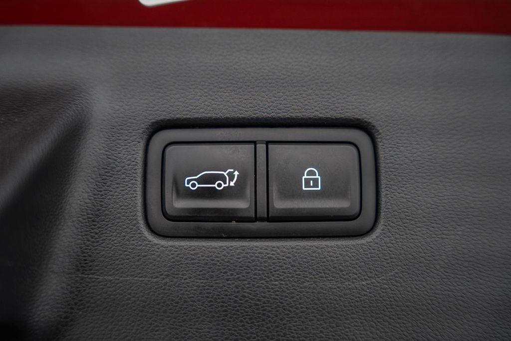 used 2024 Hyundai Santa Fe car, priced at $28,984