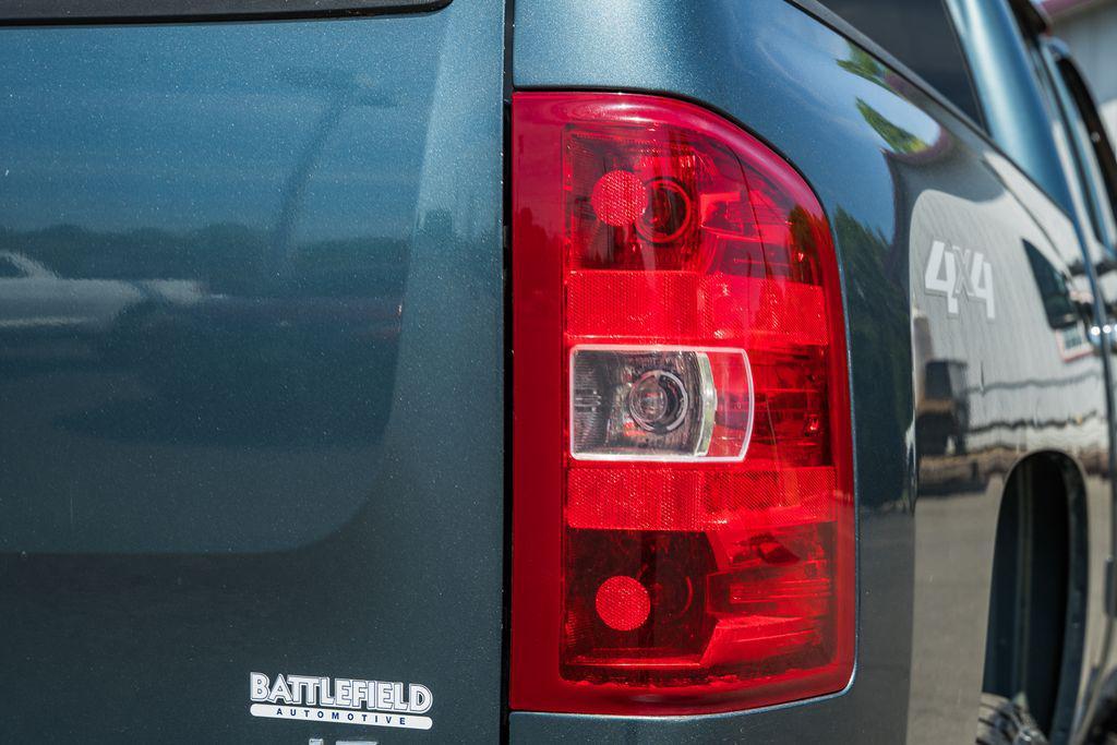 used 2012 Chevrolet Silverado 2500 car, priced at $26,000