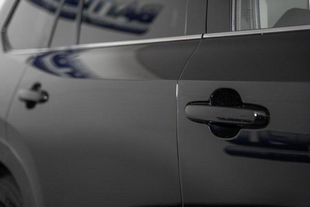 used 2025 Toyota Grand Highlander car, priced at $44,991