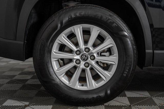 used 2025 Toyota Grand Highlander car, priced at $44,991