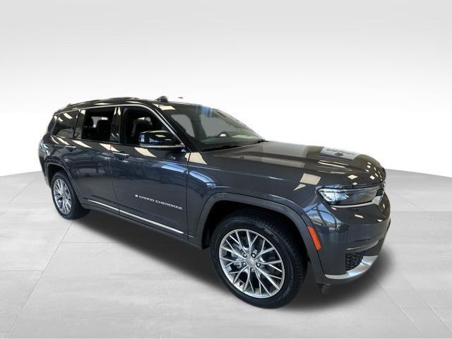 new 2025 Jeep Grand Cherokee L car, priced at $59,582